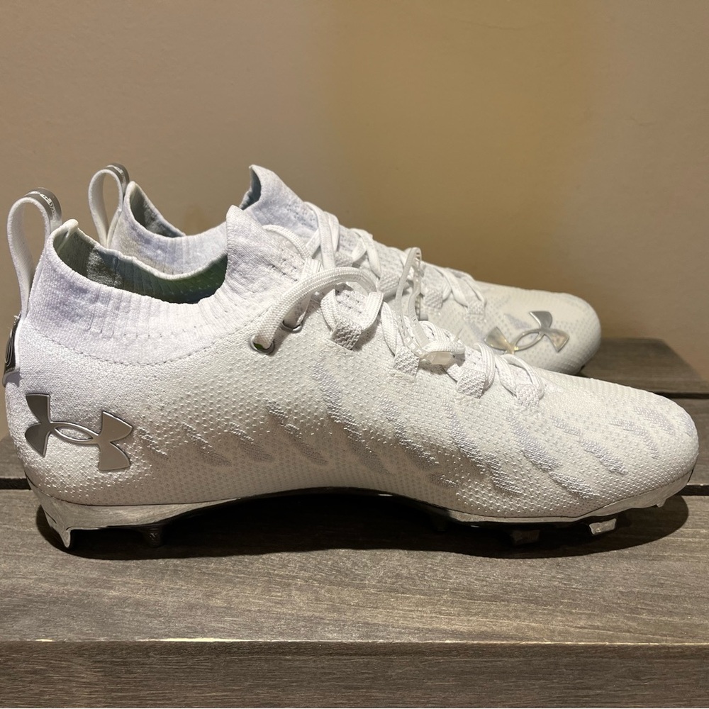 Under Armour Spotlight Lux MC Football Cleat White/Silver 3023959 101 Sz 16 NWOB - Picture 3 of 7